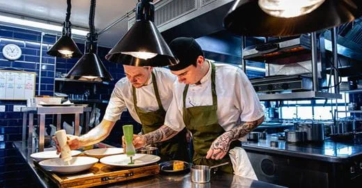 Kokke, madlavning, køkken, restaurantkøkken