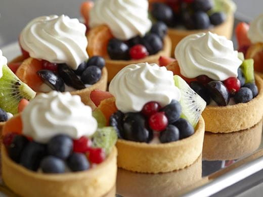 recipe image Tartelettes mit Sommerfrüchten