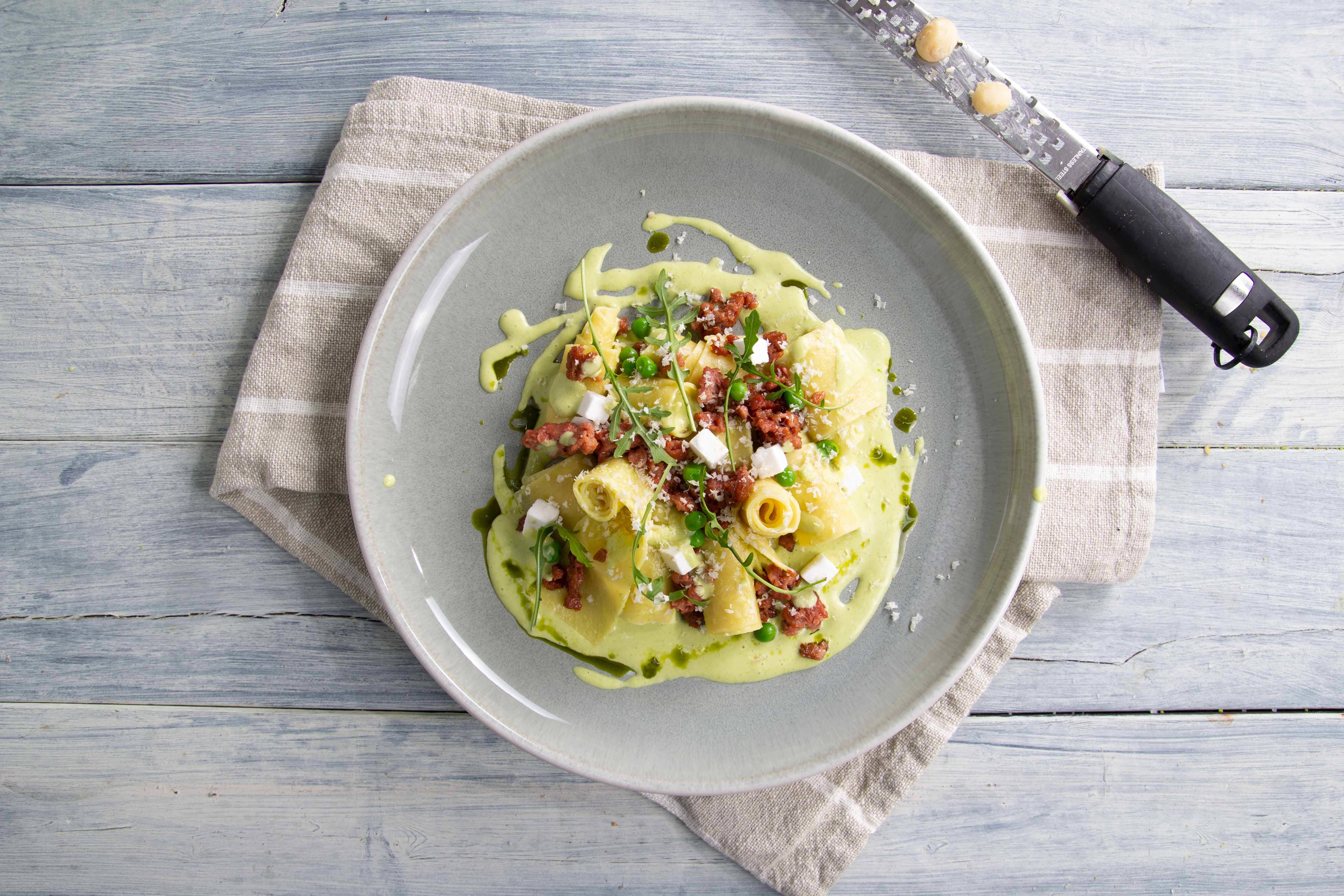 recipe image Parpadelle Erbsen-Carbonara