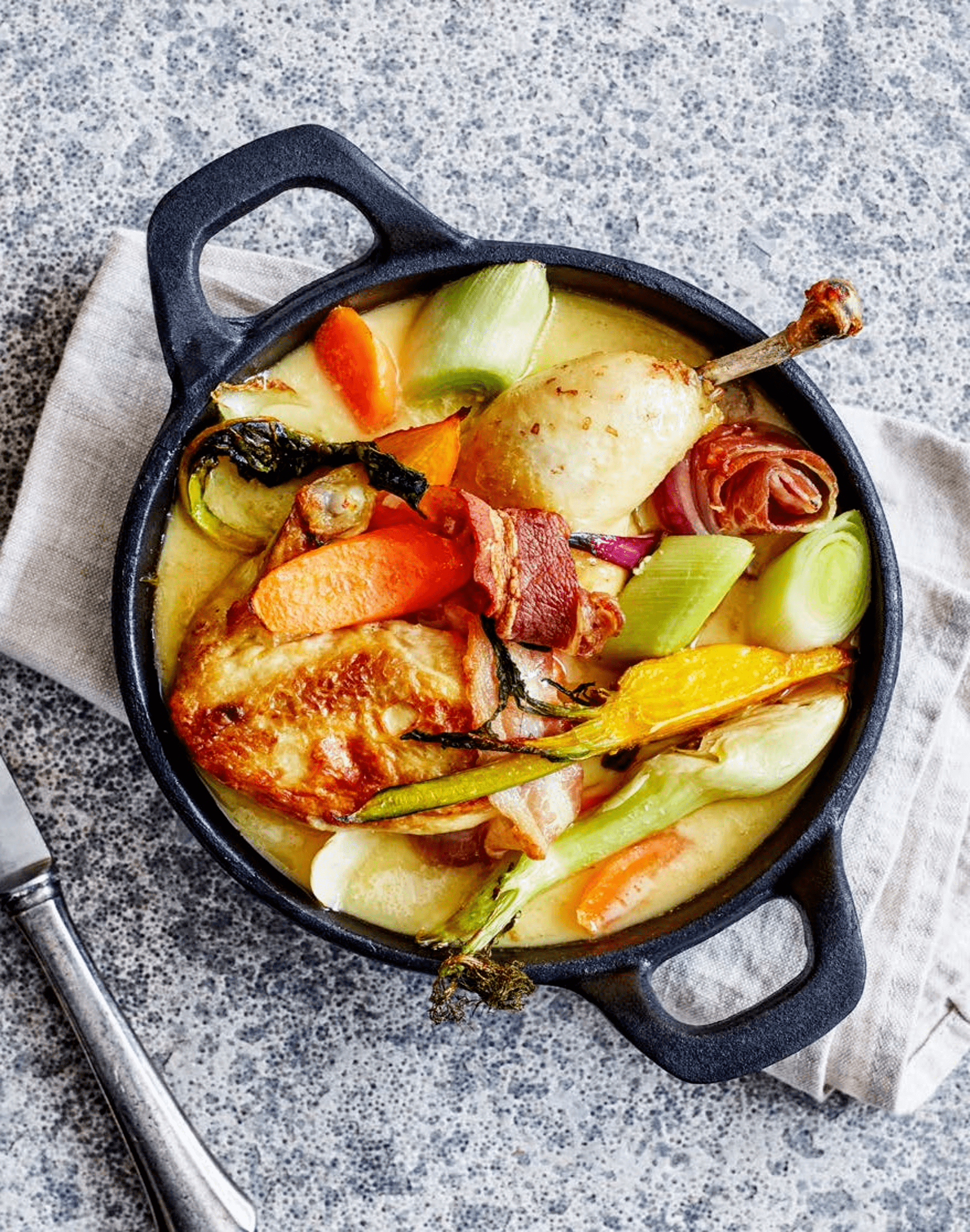 recipe image Κοτόπουλο με λαχανικά της Άνοιξης