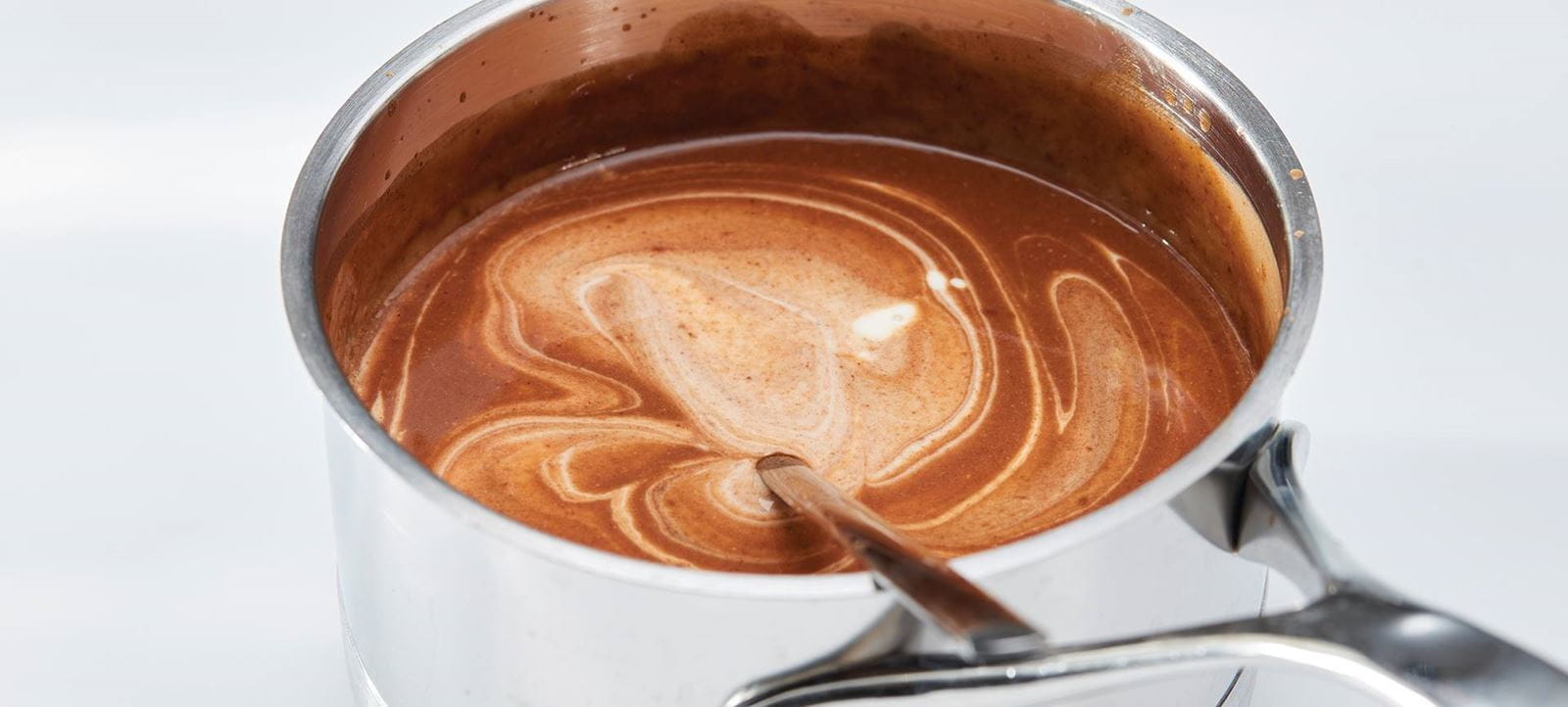recipe image Φυτική σάλτσα με μαύρο σκόρδο