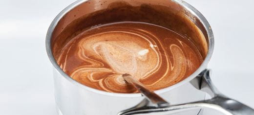 recipe image Φυτική σάλτσα με μαύρο σκόρδο