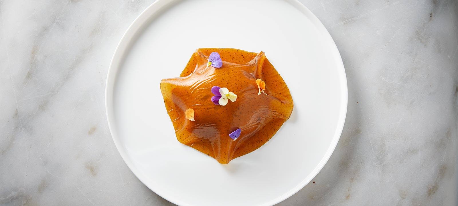 recipe image Τιραμισού με παντεσπάνι ρεβιθιού, αφρό ελληνικού καφέ και λικέρ καφέ