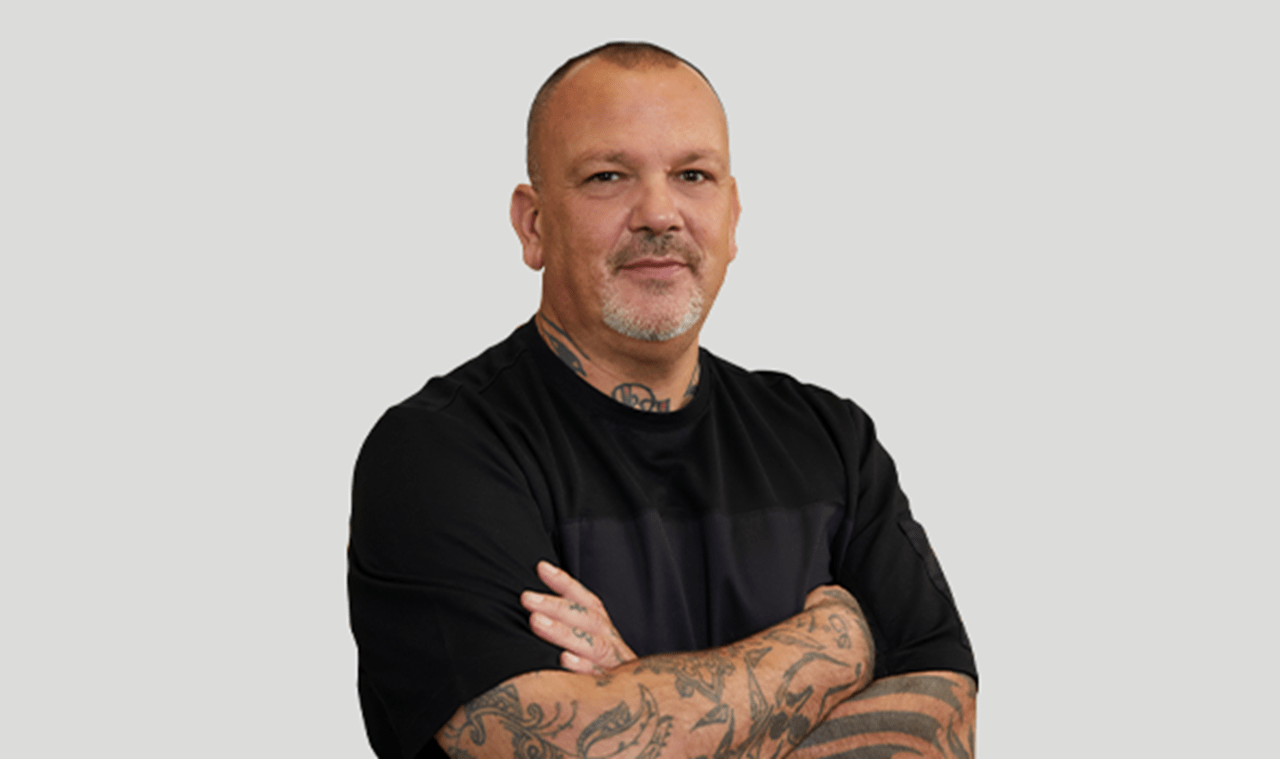 Δημήτρης Σκαρμούτσος, ο #1 Executive Chef & Celebrity μαγειρεύει με Flora Professional