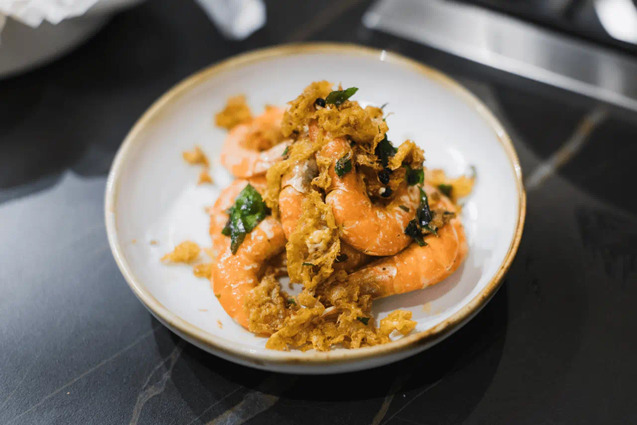 recipe image Tiger Prawns with Egg Floss