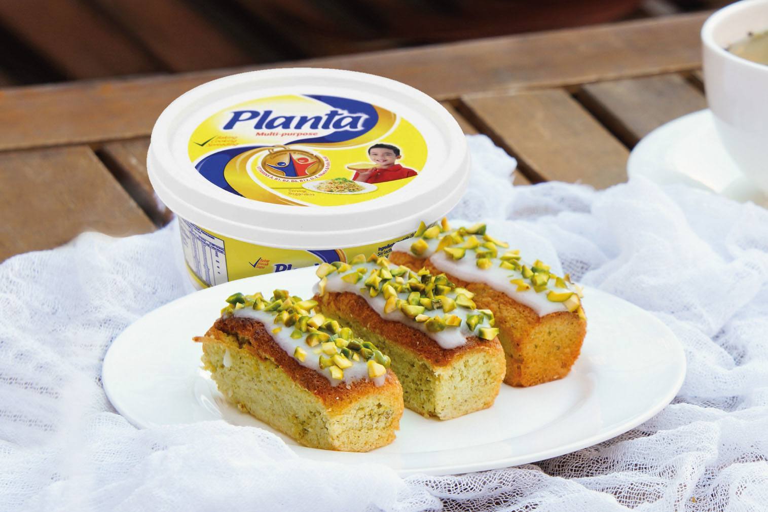 recipe image Pistachio Financiers