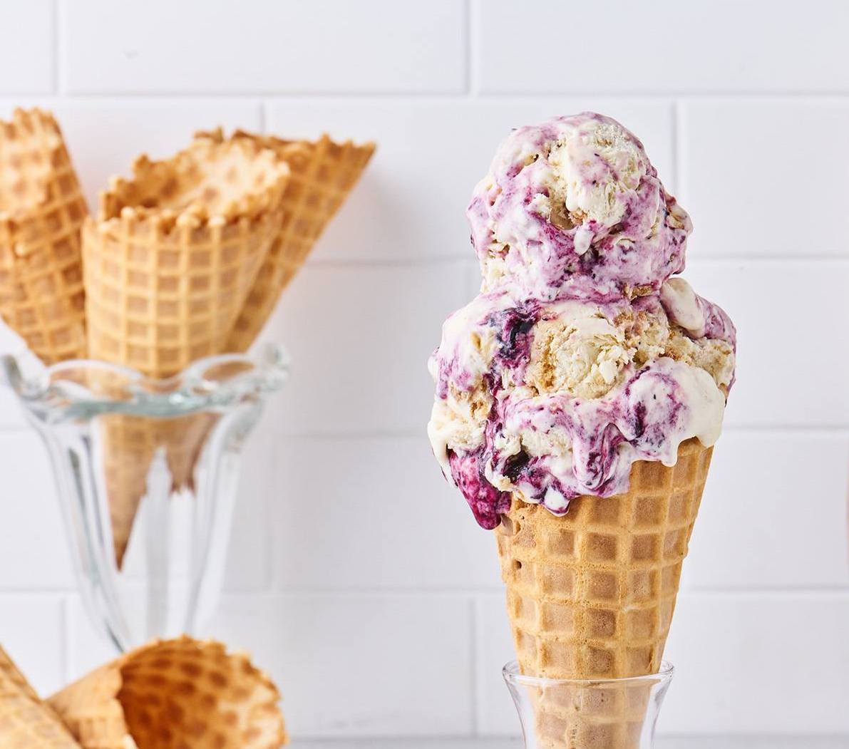 recipe image Violife Easy No-Churn Dairy-Free Vanilla Ice Cream