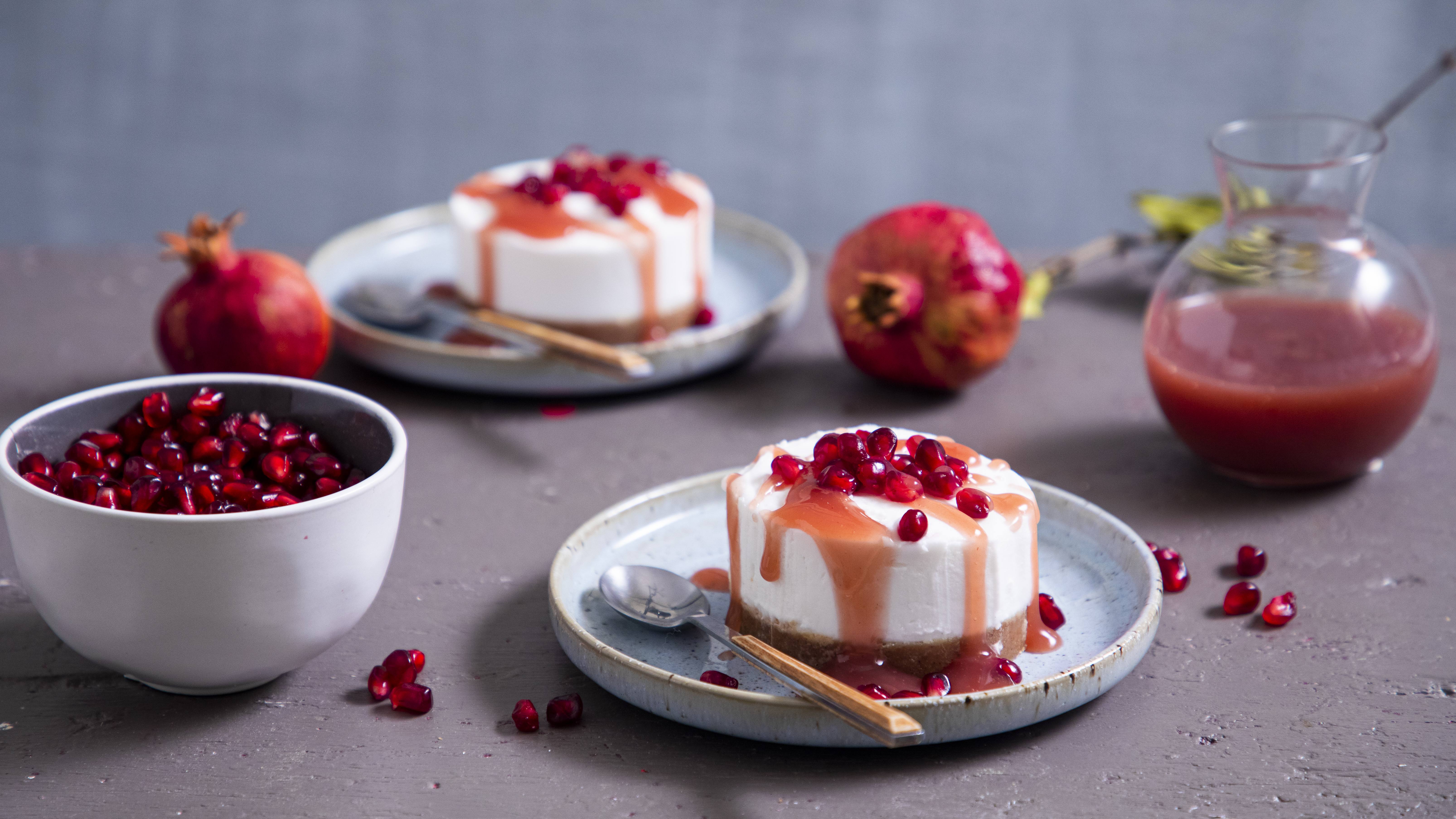 recipe image Tarta de queso con granada