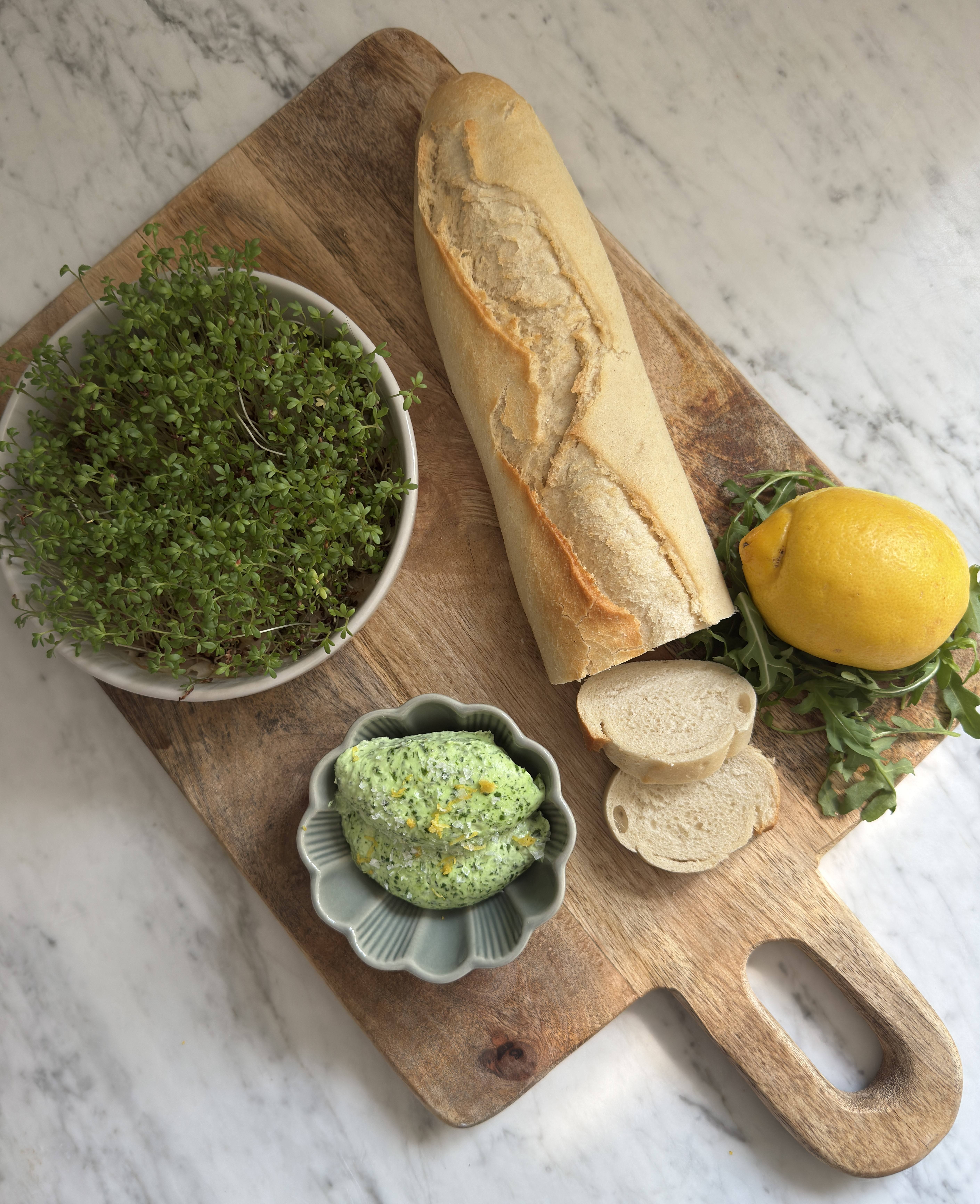 recipe image VOIN KALTAINEN KARHUNLAUKKALEVITE