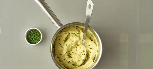 recipe image Purée de pommes de terre crémeuses à l'ail