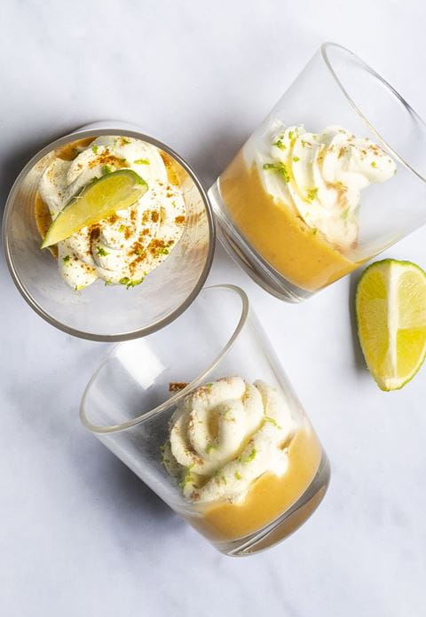 Plaktos grietinėlės desertas su žaliąja citrina