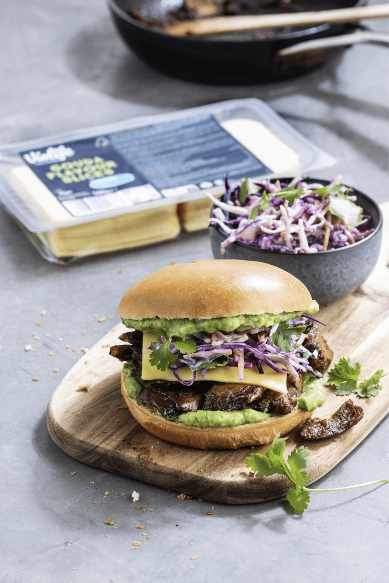 recipe image Vegan 'kebab' burger met koolsla