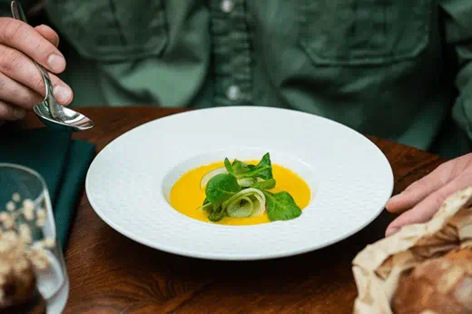 recipe image pompoen--appelsoep-met-koolrabi--en-appelsalade