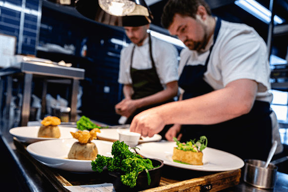 Catering wegetariański i wegański na przyjęciu
