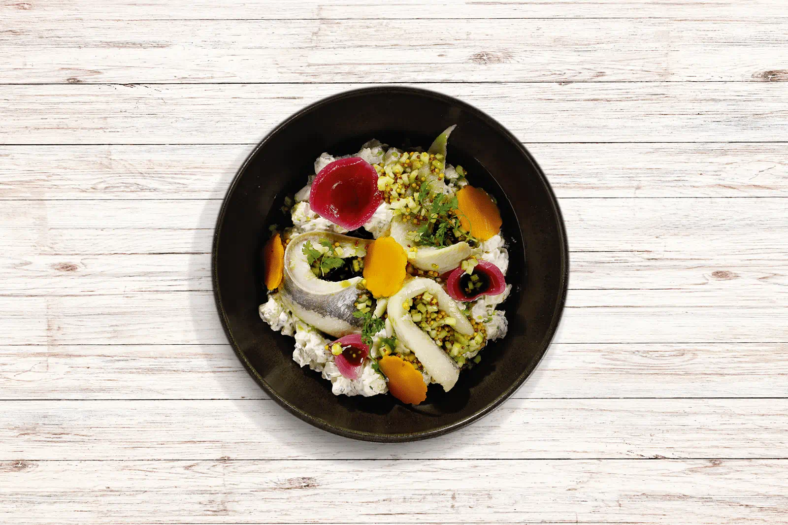 recipe image Śledź z wędzonym ziemniakiem