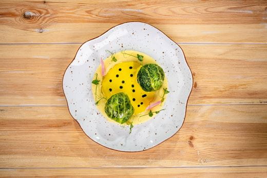 recipe image Gołąbki z dorszem i czarną soczewicą