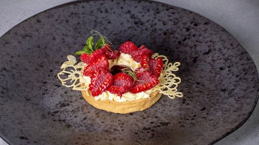 recipe image Tartaletki z masą budyniową i owocami w żelu