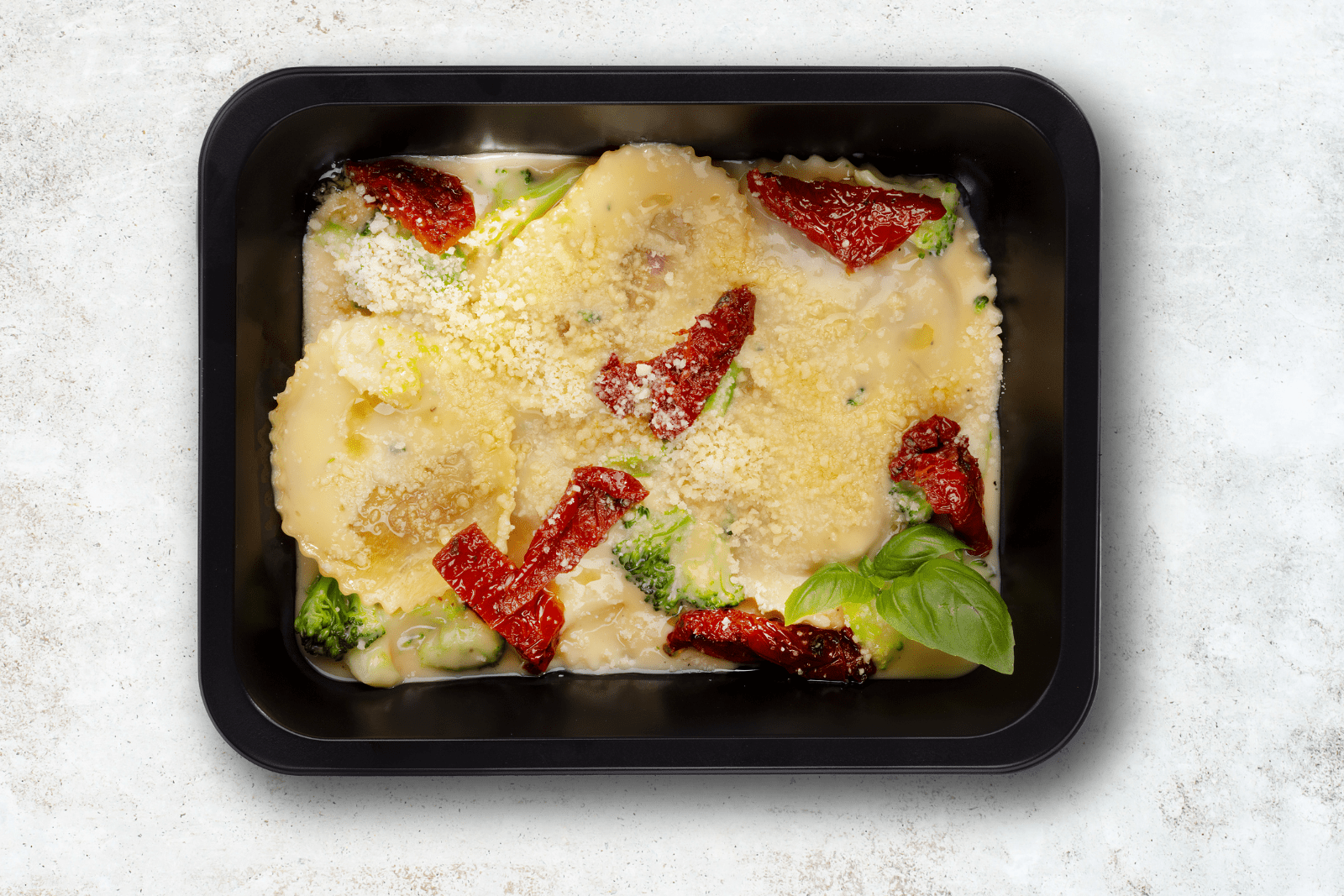recipe image Rotondi z grillowaną papryką i Violife o smaku mozzarelli