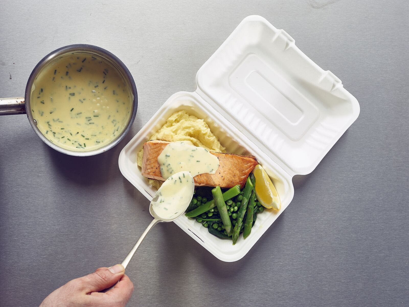 Krem z pomidorów i pieczywo z Florą 1PP