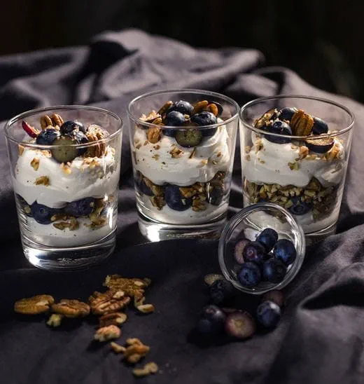 recipe image Parfait de noz pecã e mirtilos