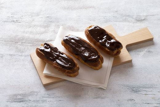 recipe image Éclairs de baunilha com chocolate