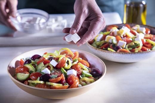 recipe image Grekisk sallad på veganskt vis