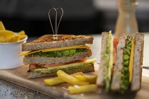 recipe image Vegansk Club Sandwich