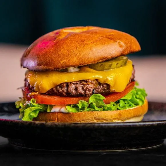 montera, hamburgare, kock