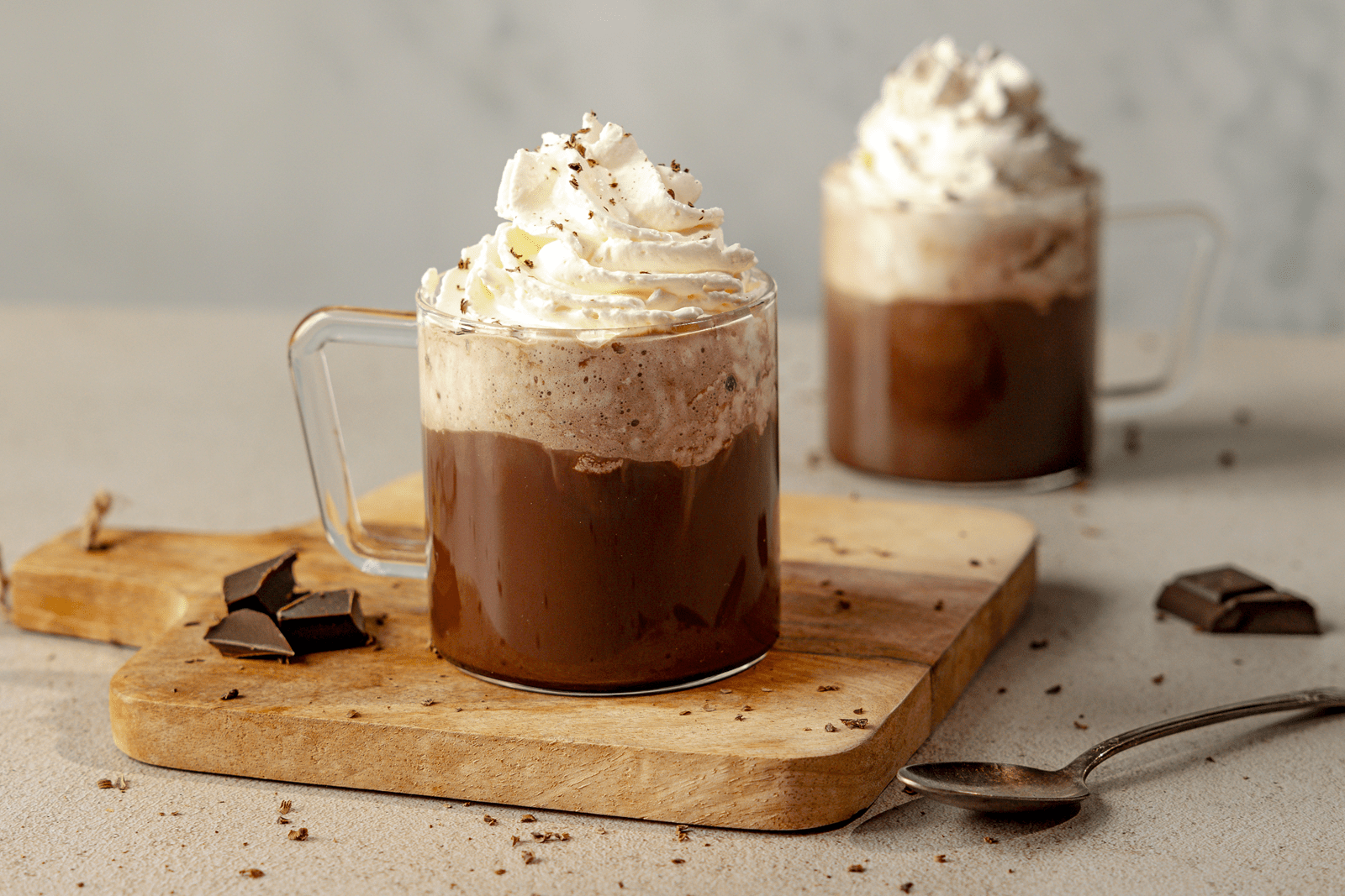 recipe image Varm chokladmjölk med kryddad med chai och kanel