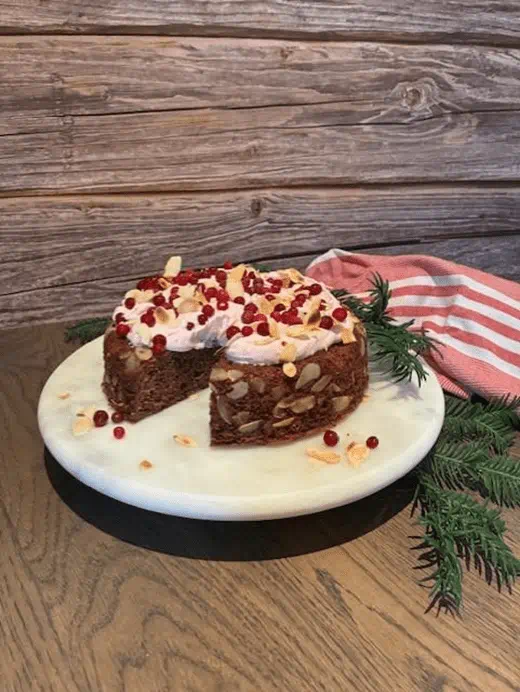 recipe image mjuk-pepparkaka-med-mandel-och-lingonvisp