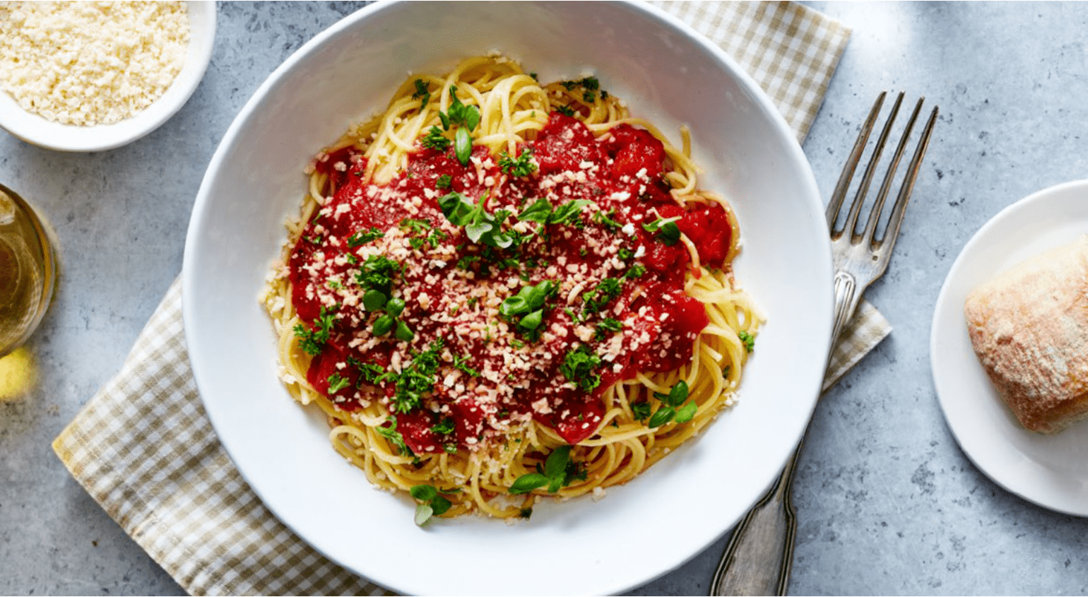 recipe image Bolonez Soslu Vegan Makarna